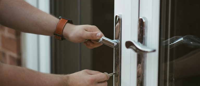 24 hour key locksmith San Diego Country Estates